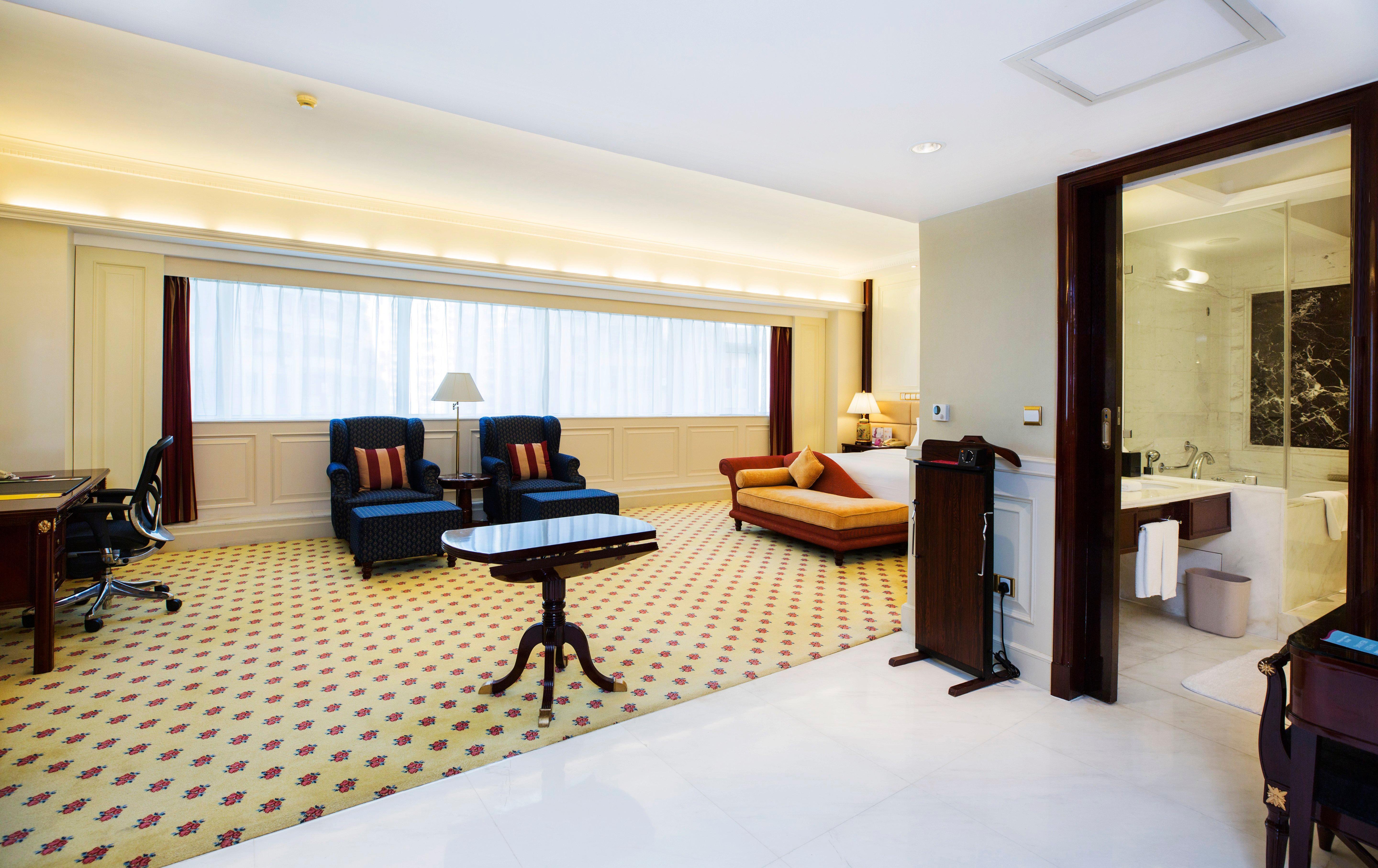 Crowne Plaza Hotel & Suites Landmark Shenzhen By Ihg - Nearby Luohu Border, Indoor Heated Swimming Pool, Complimentary Welcome Drink Exterior photo