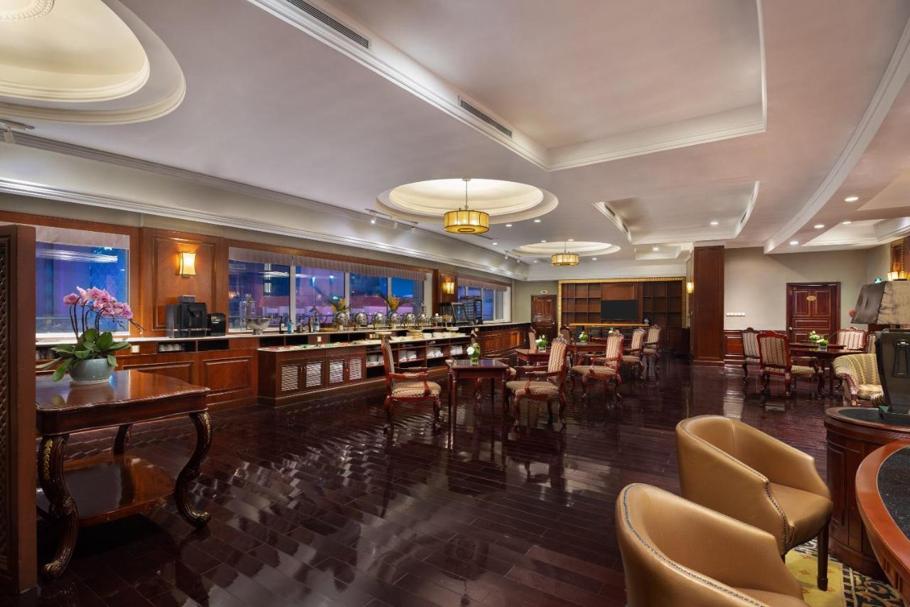 Crowne Plaza Hotel & Suites Landmark Shenzhen By Ihg - Nearby Luohu Border, Indoor Heated Swimming Pool, Complimentary Welcome Drink Exterior photo