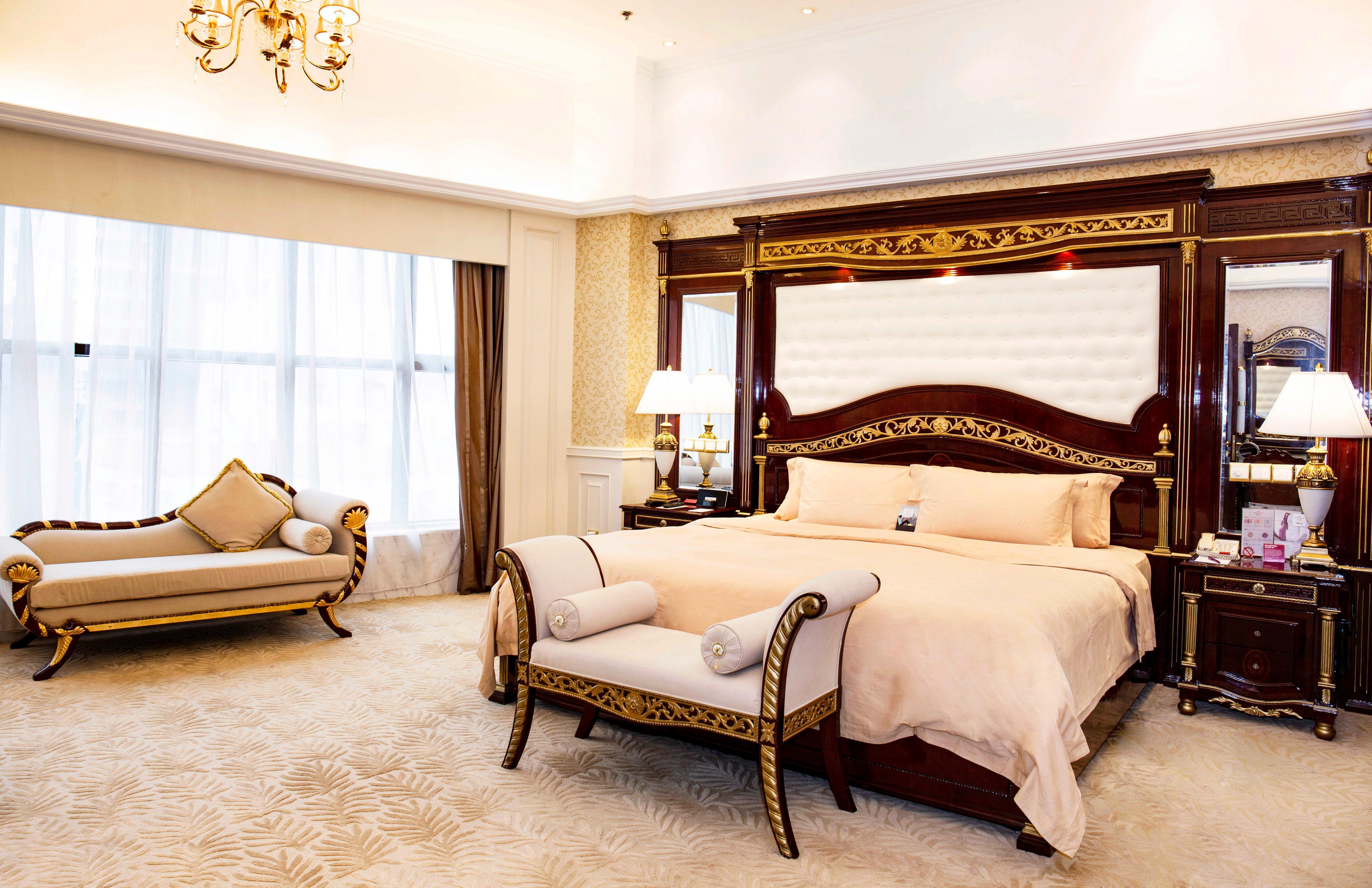 Crowne Plaza Hotel & Suites Landmark Shenzhen By Ihg - Nearby Luohu Border, Indoor Heated Swimming Pool, Complimentary Welcome Drink Exterior photo