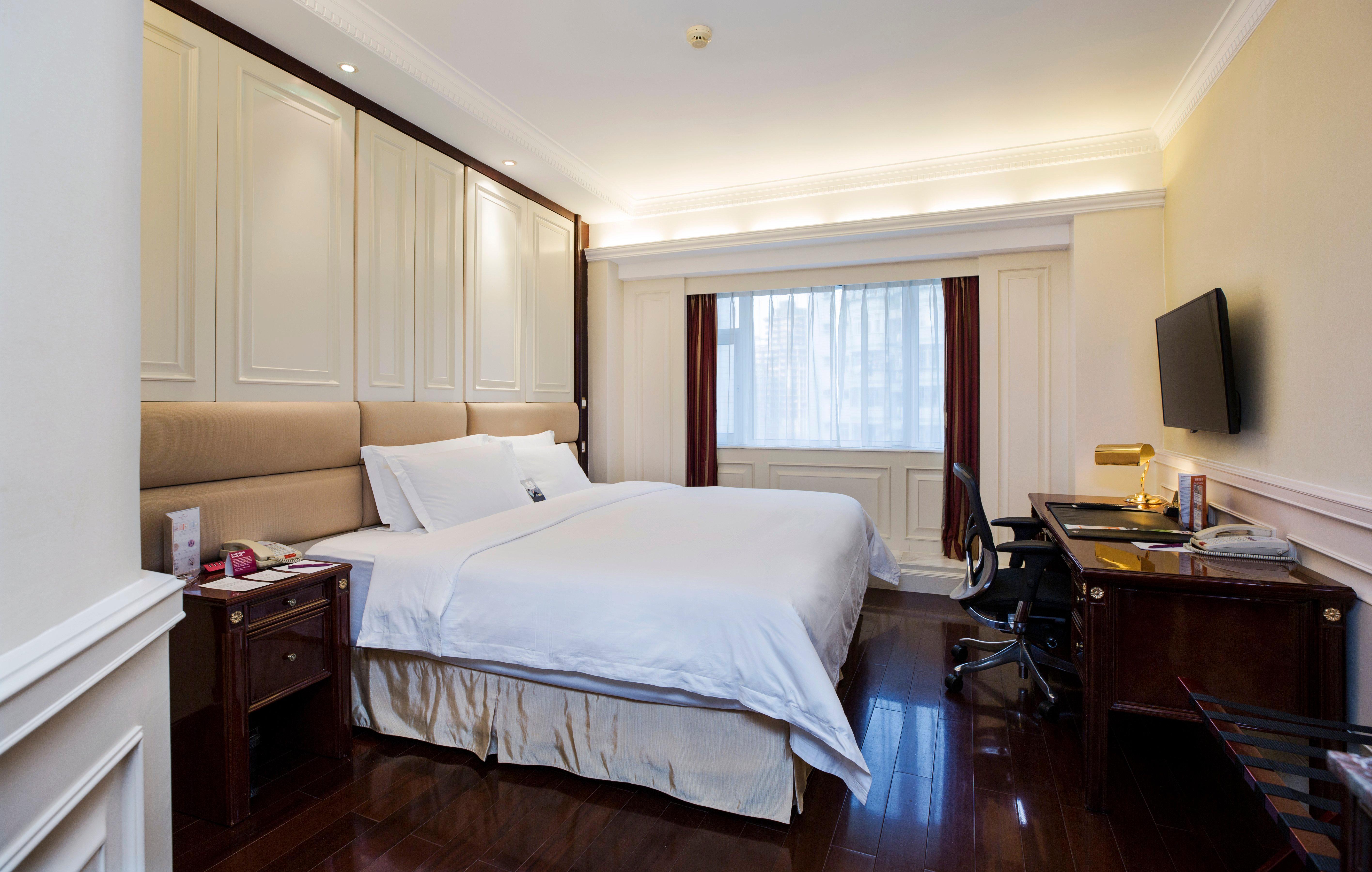Crowne Plaza Hotel & Suites Landmark Shenzhen By Ihg - Nearby Luohu Border, Indoor Heated Swimming Pool, Complimentary Welcome Drink Exterior photo